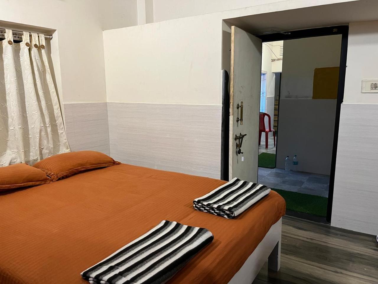 Nirman Homestay 5 Minutes Walk To Beach Puri Exterior foto